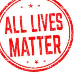 Meet your Posher, Lara